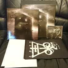 Charger l'image dans la galerie, Secrets Of The Moon – Black House (Boxset) (Vinyle usagé / Used LP)
